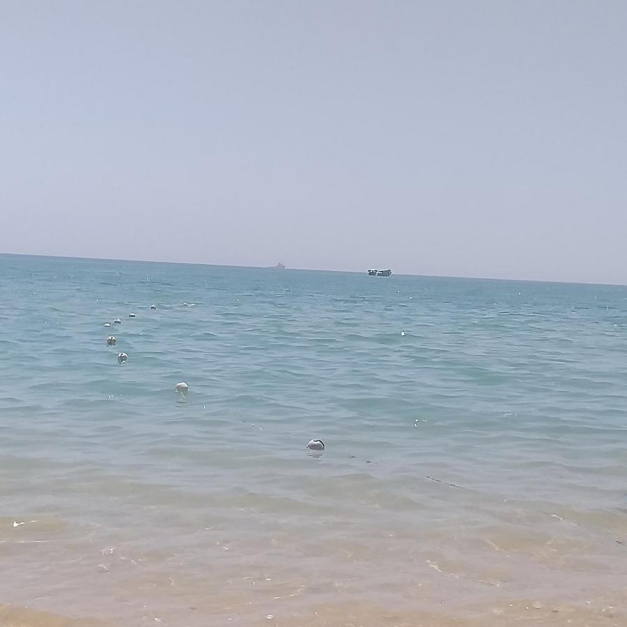 شاليه فرش فندقي بقرية بالميرا بيتش العين السخنه للعائلات Айн Сохна Екстериор снимка